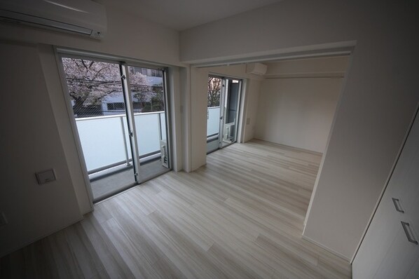 ラティエラ滝野川の物件内観写真